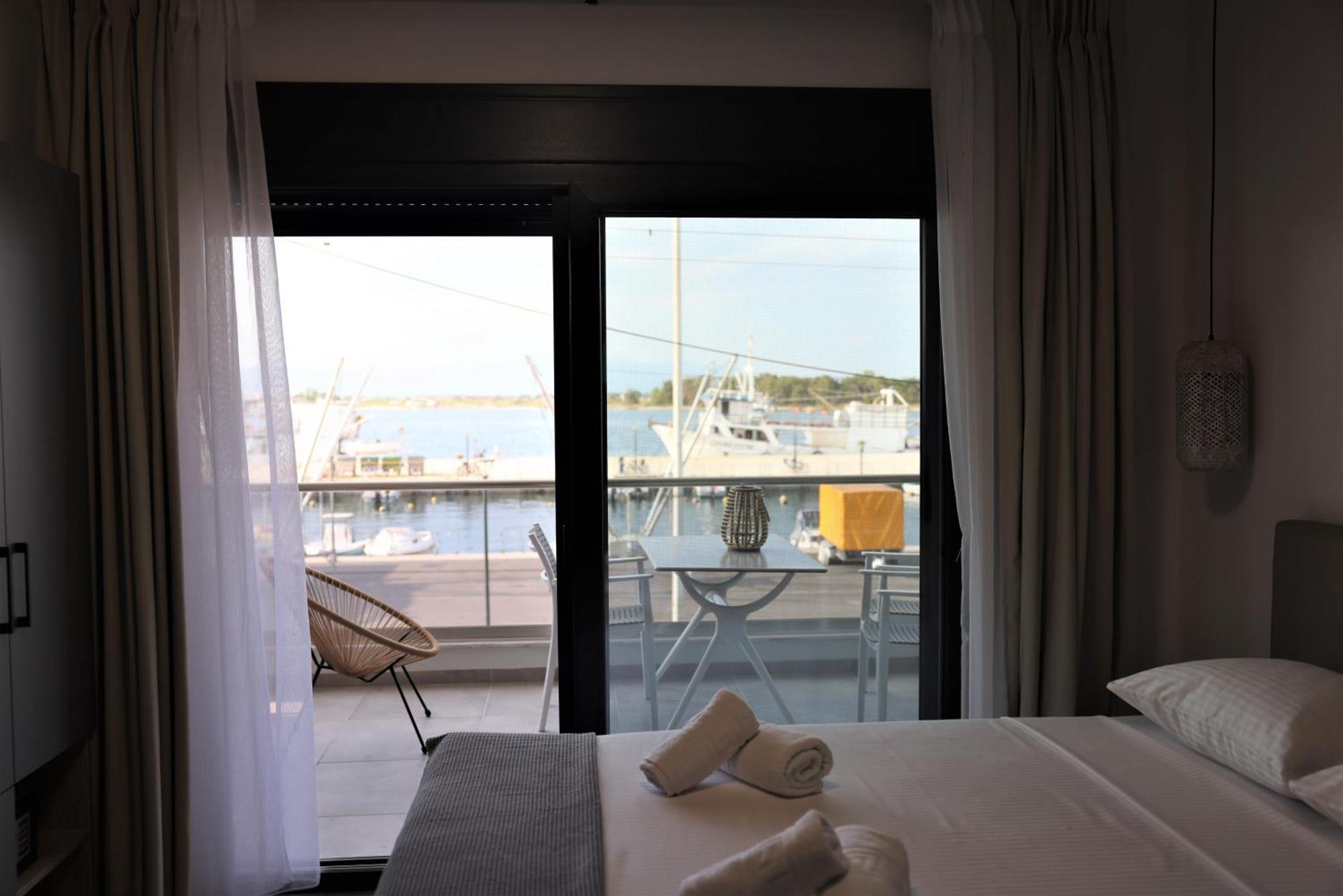 Nautico Rooms Keramotí Esterno foto
